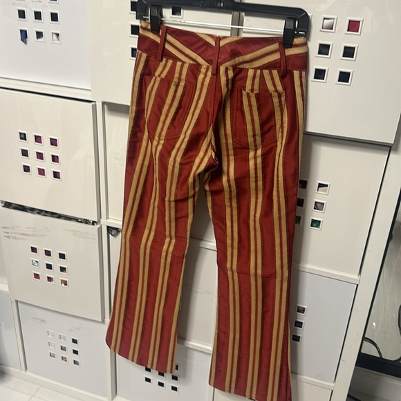 Alice + Olivia red and beige pants - Picture 2 of 9